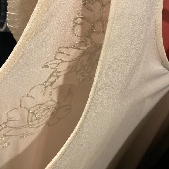 Day Trip Tank Top - Picture 9 of 10